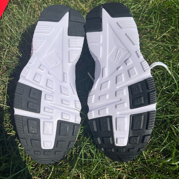 Big kid Nike Huarache Run - Picture 5 of 6